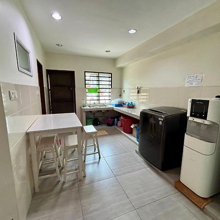 Meng Meng Guesthouse Kuantan Ngoại thất bức ảnh