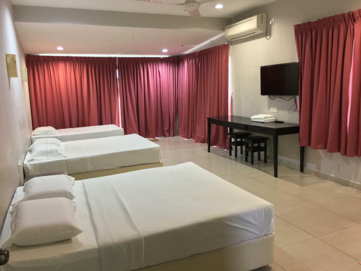Meng Meng Guesthouse Kuantan Ngoại thất bức ảnh
